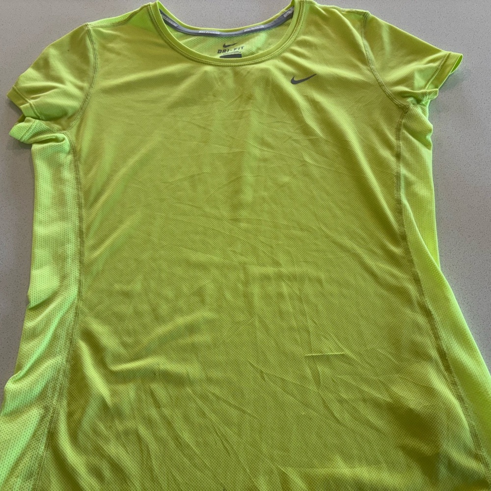 Nike Women's Bright Green Short Sleeve Tee